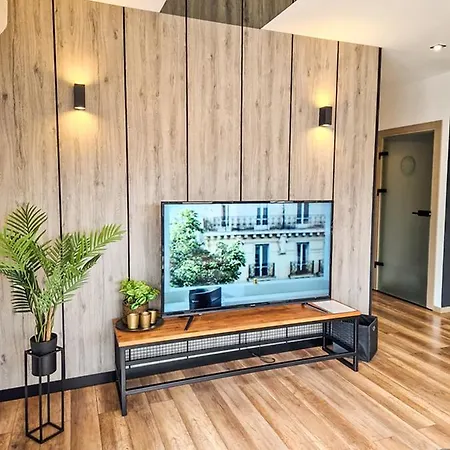Loft Apartment